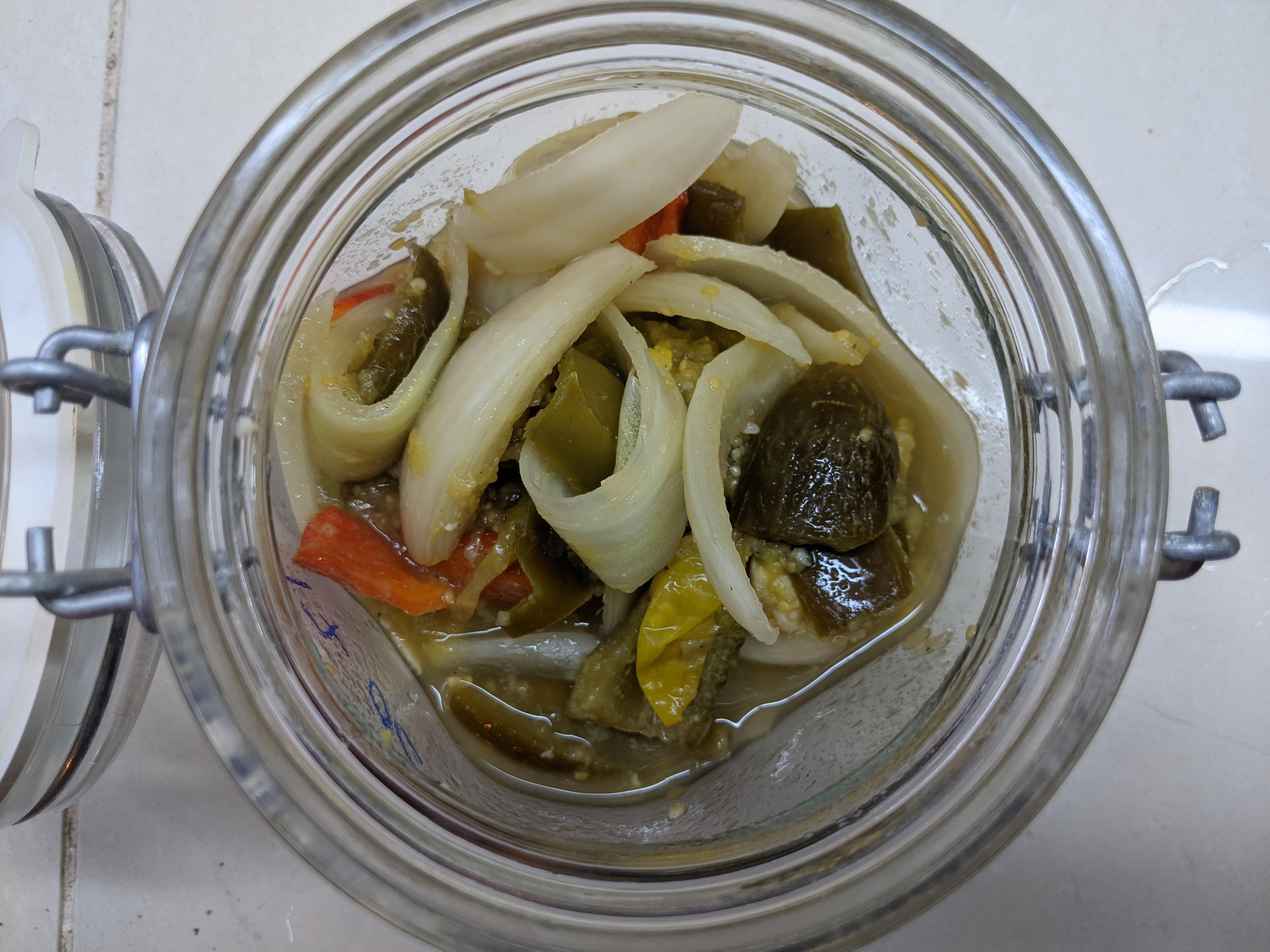 Peppers, in jar